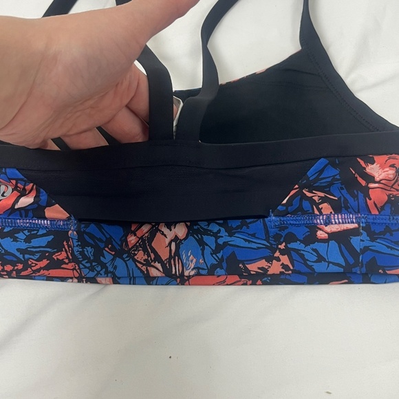 Lululemon Rise and Run Bra Sz 4 Mini Paint Harbor Blue Multi Black Strap - Picture 8 of 10